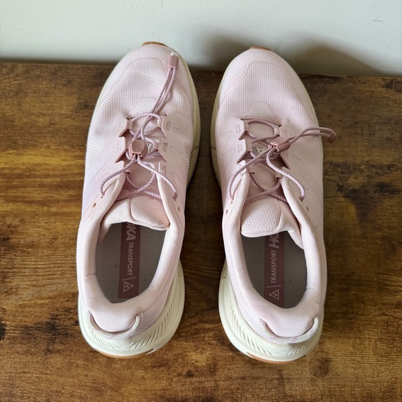 HOKA ONE ONE Transport Women’s Size 8 Cosmic Pearl Oat Milk Sneakers - Picture 6 of 11